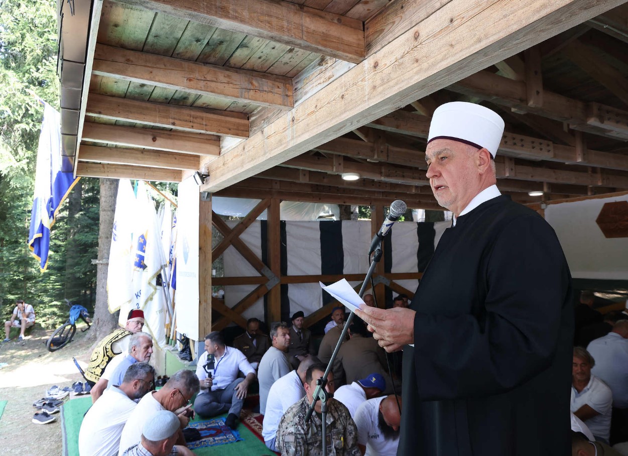 Reis Kavazović na Igmanu:Dvije su bolesti pogubne za naš narod
