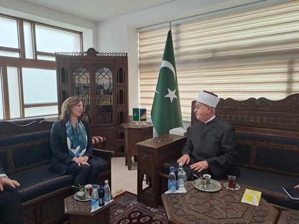 Reis Kavazović potpisao donorsku karticu