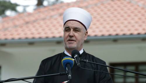 Reis Kavazović sutra predvodi džuma-namaz u Gazi Husrev-begovoj džamiji