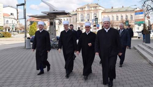 Reis Kavazović u medžlisima Bijeljina i Janja: Čuvajte svoj identitet