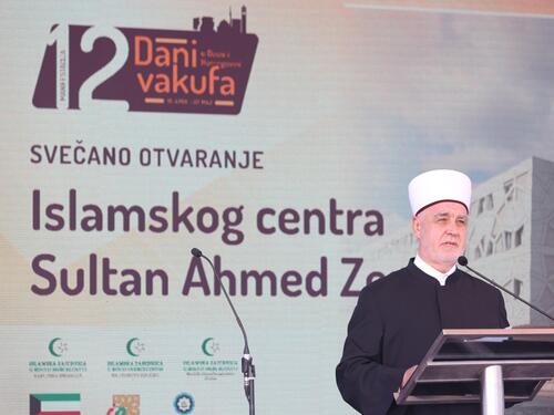 Reis Kavazović u Zenici: Vrijeme je da zbijemo redove