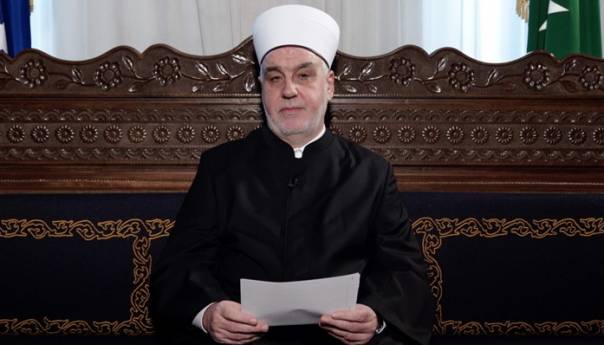 Reis Kavazović: Udružimo se da dobro i mir nadvladaju našim društvom