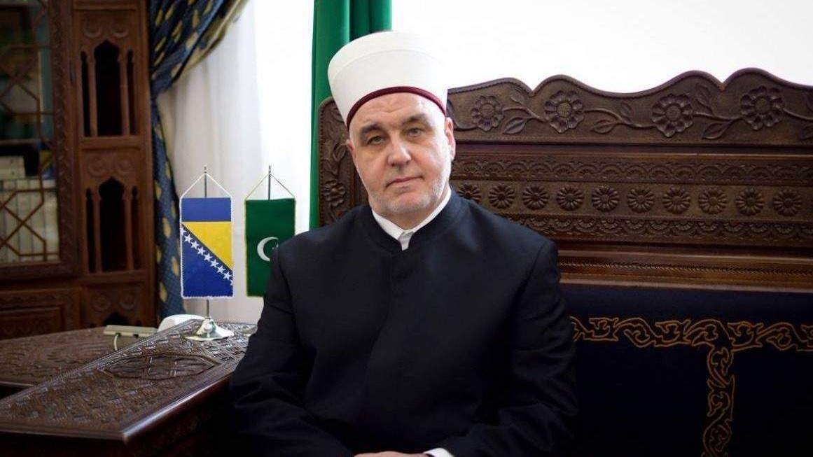 Reisu-l-ulema: Profesora Karčića ćemo pamtiti kao učitelja i prijatelja