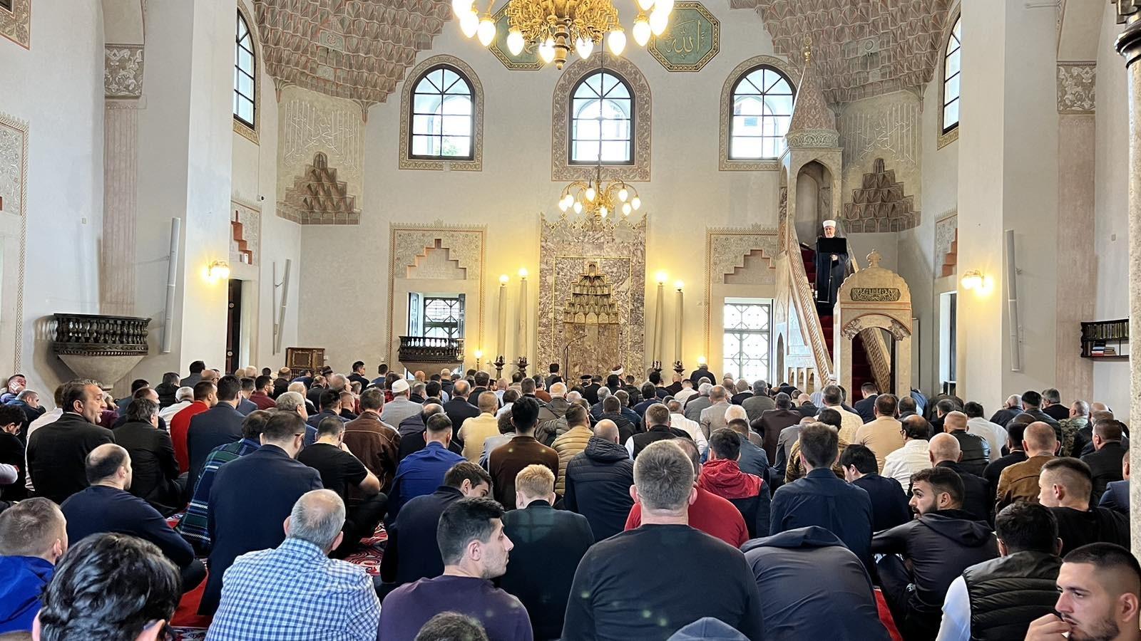Reisul-ulema: Izađite na izbore, dostojanstveno