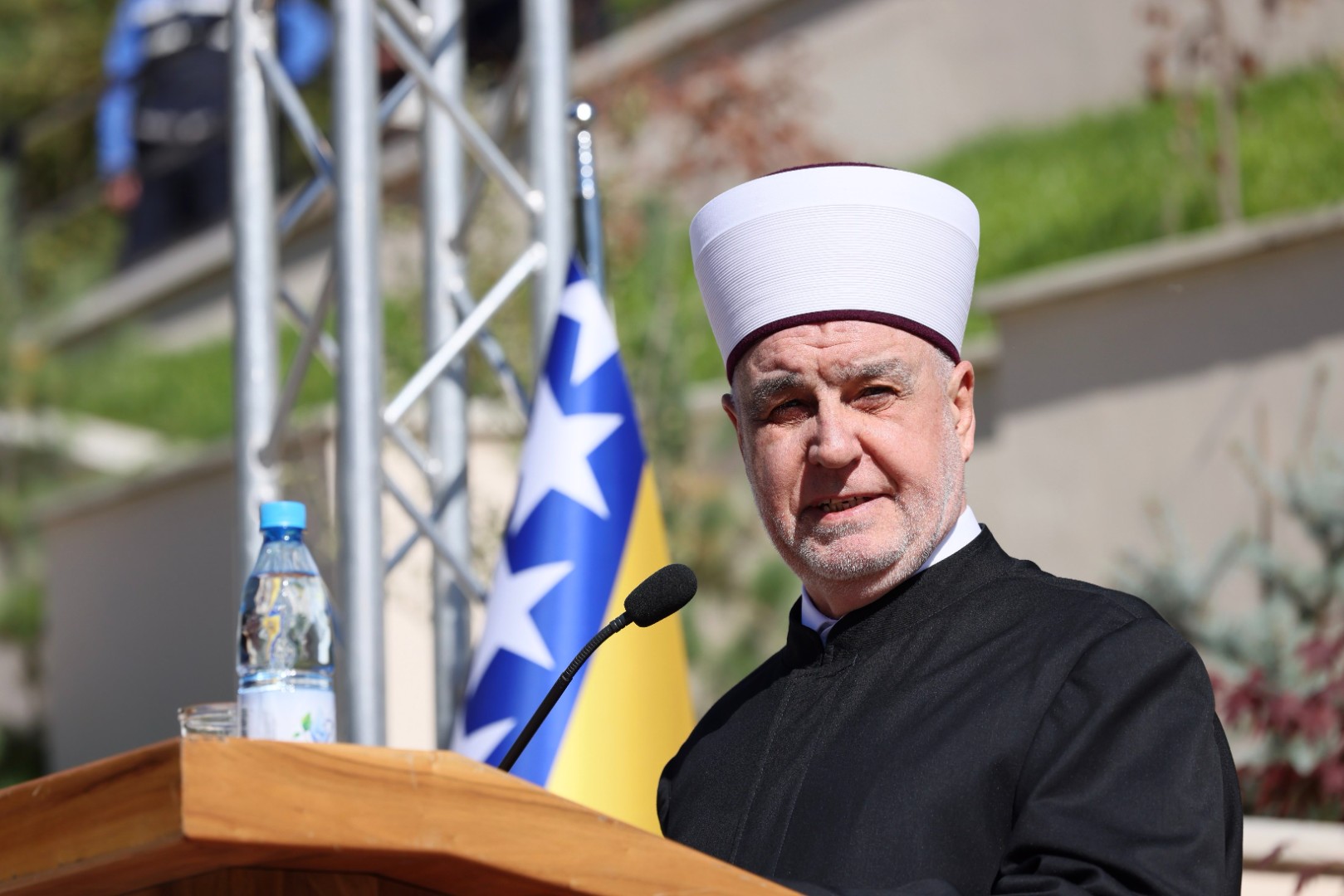 Reisul-ulema Kavazović: U vremenima podjela, naša snaga leži u džematu