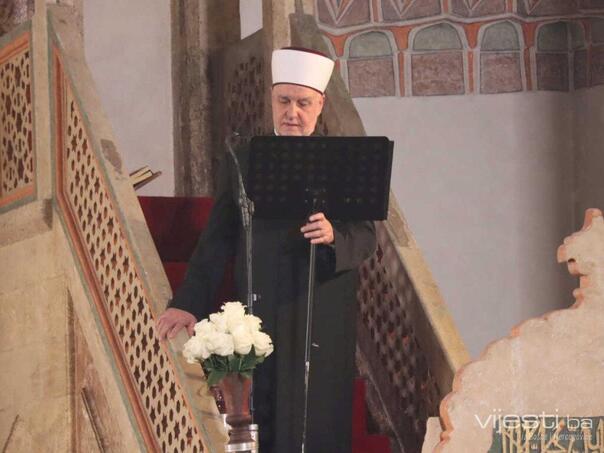 Bajramska hutba: Nad našim glavama nadvila se ozbiljna prijetnja