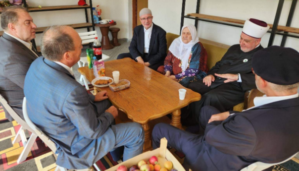 Reisul-ulema posjetio nanu Fatu Orlović