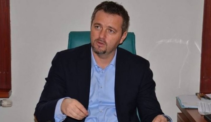 Reizbor načelnika u Cazinu, Sanskom Mostu i Bosanskoj Krupi