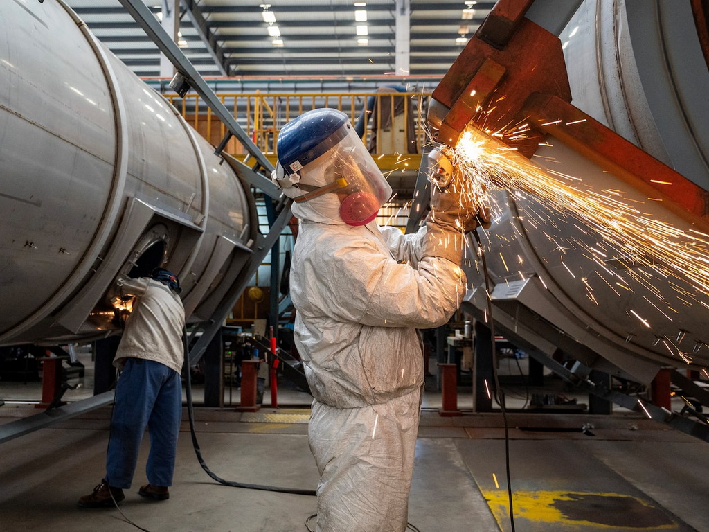 Rekordni pad aktivnosti u kineskim fabrikama zbog prazničnog gomilanja zaliha