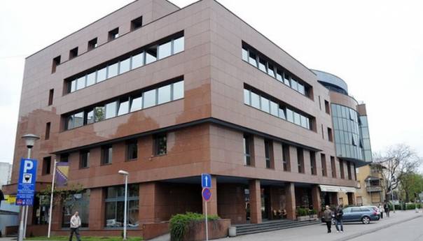 Rekordni prihodi: UIO prikupila 9 milijardi i 926 miliona KM