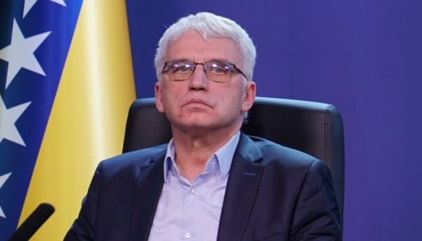 Relaksiranjem mjera stvoriti pretpostavke za normalan život