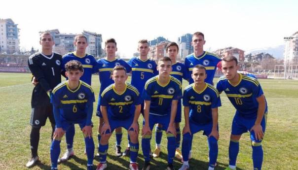 Remi bh. kadeta protiv vršnjaka iz Bugarske