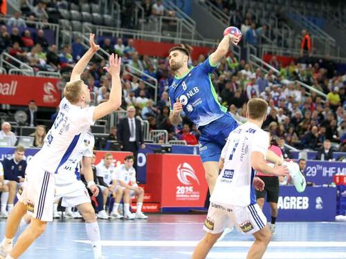 Remi Španije i Švedske u sjajnom meču, Island nadigrao Slovence