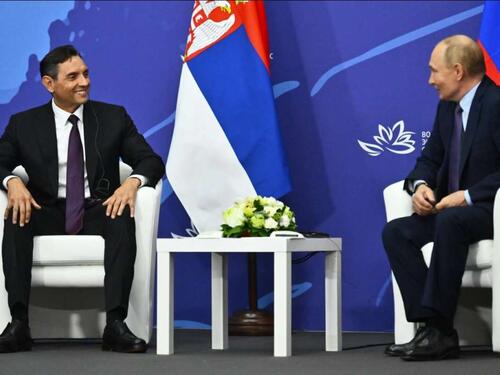 Reporteri bez granica: Srbija omogućava rad Putinove tvornice laži