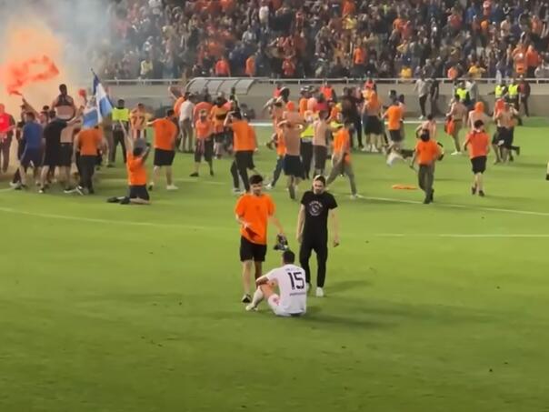 Reprezentativac BiH ostao bez titule, pa doživio neobično iskustvo na terenu