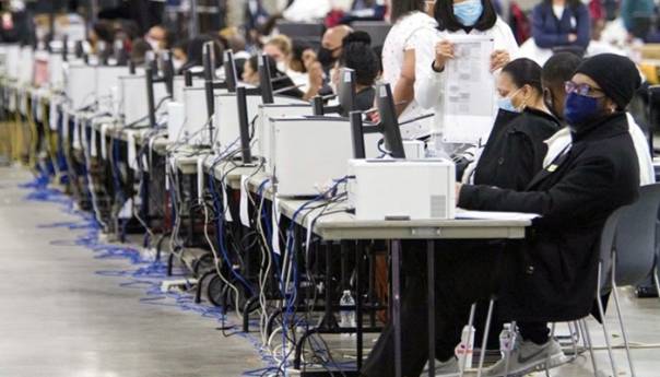 Republikanci u Michiganu traže odgodu potvrde izbornih rezultata