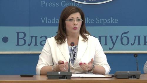 Rešić: Elektronskom komunikacijom smanjiti odlazak u šalter sale