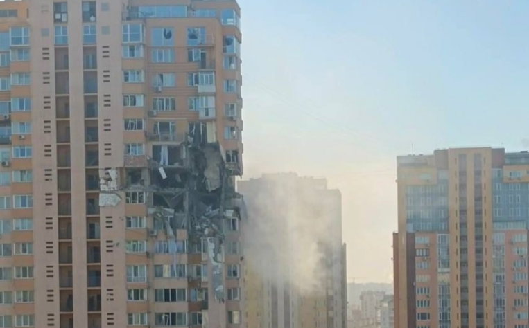 Restrikcija struje u Kijevu, stiže im i snijeg, pad temperatura