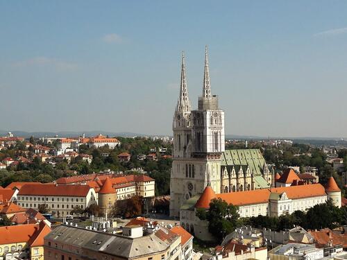 Revizija utvrdila nepravilnosti u finansijskim izvještajima 13 stranaka