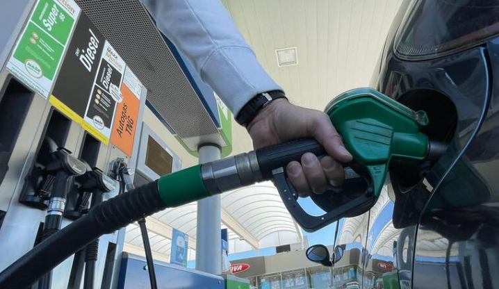 Rezervoar goriva od početka godine skuplji za 70 KM
