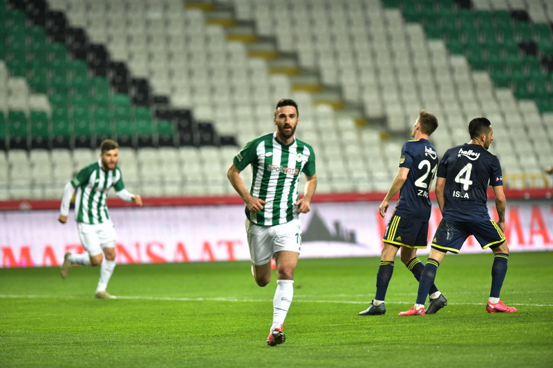 Riad Bajić majstorijom srušio Fenerbahče!