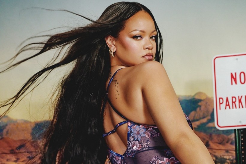 Rihanna pozirala u zavodljivom izdanju: Predstavila novu kolekciju donjeg rublja
