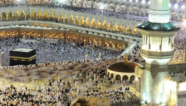 Rijaset utvrdio cijenu: Odlazak na ovogodišnji hadž košta 12.000 KM