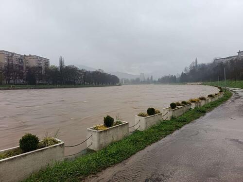 Rijeka Bosna minimalno raste još samo od Zavidovića prema sjeveru ZDK-a