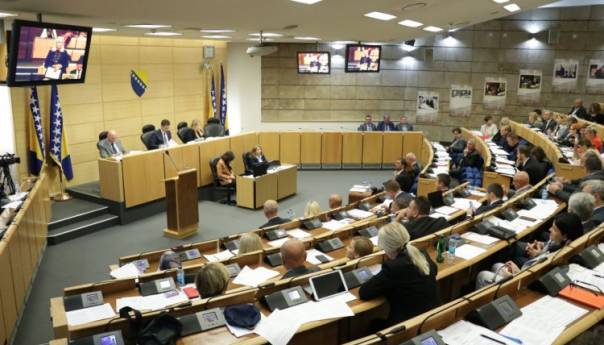 Riješiti problem brige o djeci predškolskog uzrasta