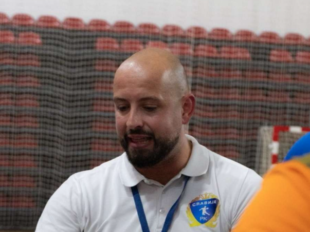 RK Slavija, pod trenerskom palicom Alibegovića, ima devet pobjeda iz devet utakmica