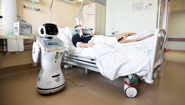 Roboti u italijanskim bolnicama: Spašavaju živote doktora i sestri