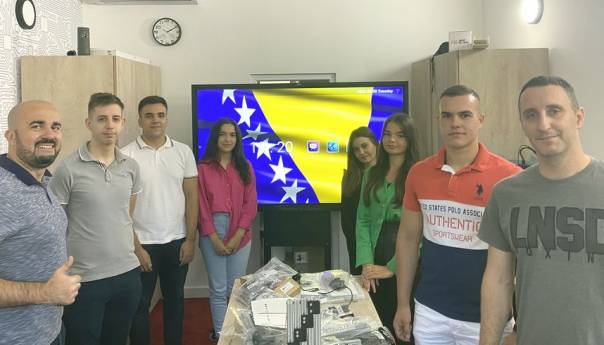 ROBOTIČKI REPREZENTATIVCI BiH - TRI NAGRADE I PRIZNANJE