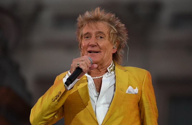 Rod Stewart unajmio kuću za osmeročlanu obitelj izbjeglica iz Ukrajine