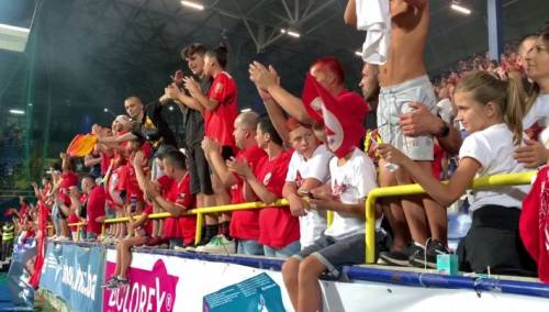 Rođeni sa Grbavice ispraćeni uz aplauz i pjesmu