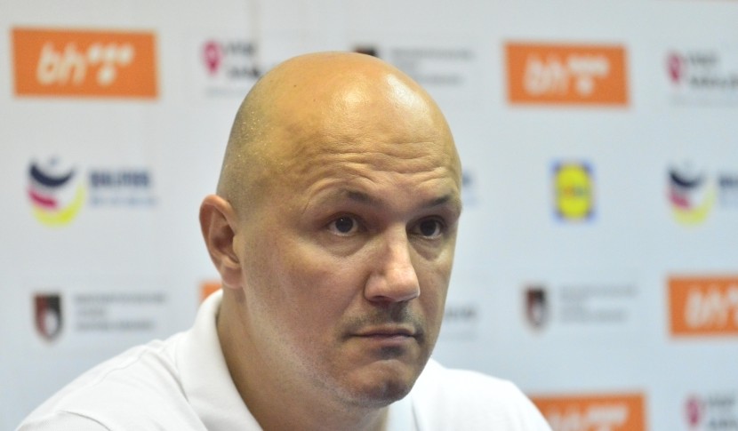 Roganović napustio kormilo rukometne reprezentacije Crne Gore