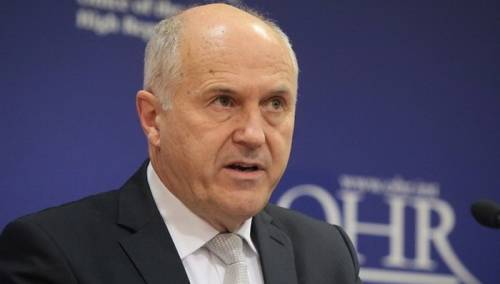 Rok da se ukloni ploča ratnom zločincu ili zabrana putovanja Dodiku