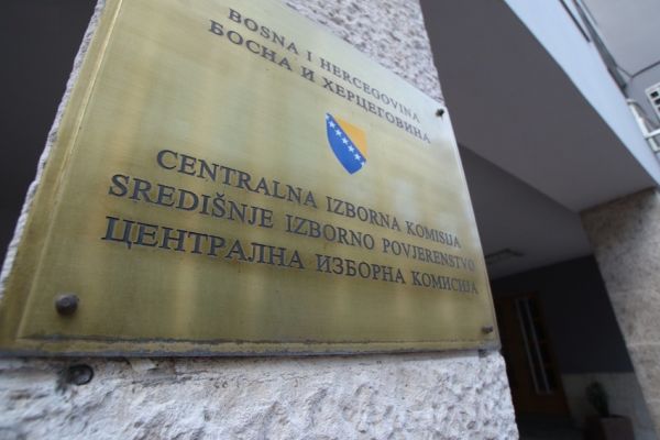 Rok za registraciju birača koji glasaju izvan BiH ističe 1. septembra