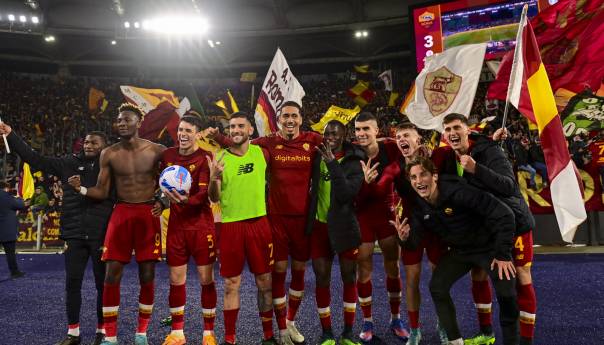 Roma potopila Lazio u derbiju