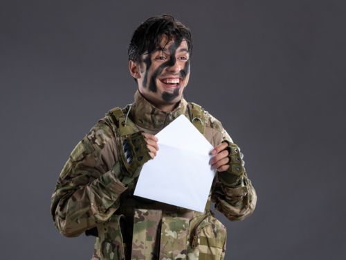 "Romantična prevara": "Vojniku" sa društvenih mreža starica uplatila desetine hiljada eura