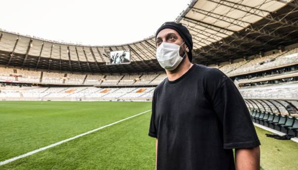 Ronaldinho objavio da je pozitivan na koronavirus