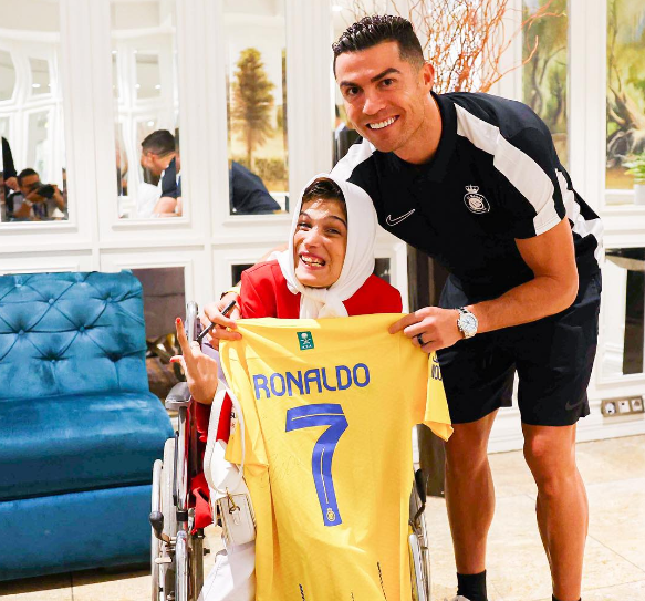 Ronaldo ispunio životnu želju iranskoj slikarki Fatimi