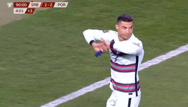 Ronaldo nakon nepriznatog gola bacio traku i izašao s terena