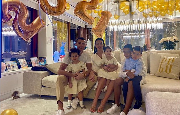 Ronaldo poslao snažnu novogodišnju poruku i dobio šest miliona lajkova