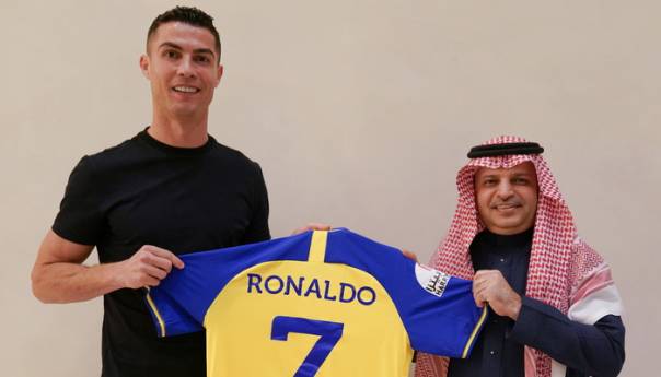 Ronaldo potpisao najveći ugovor u historiji fudbala!