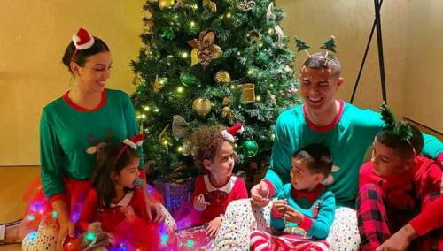 Ronaldo s porodicom u Dubaiju slavi Božić