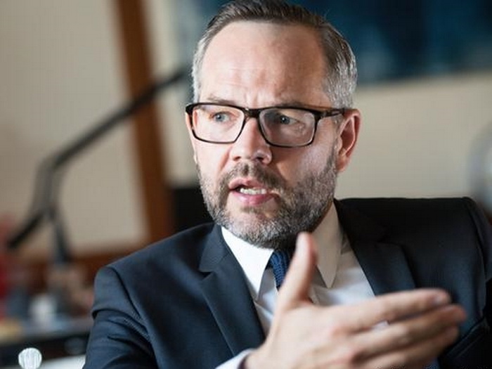 Roth nakon drame na Kosovu: Zanima me kakav će izgovor ovaj put smisliti Vučić