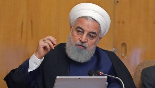 Rouhani poručio SAD-u: Dvaput promislite hoćete li uzvratiti
