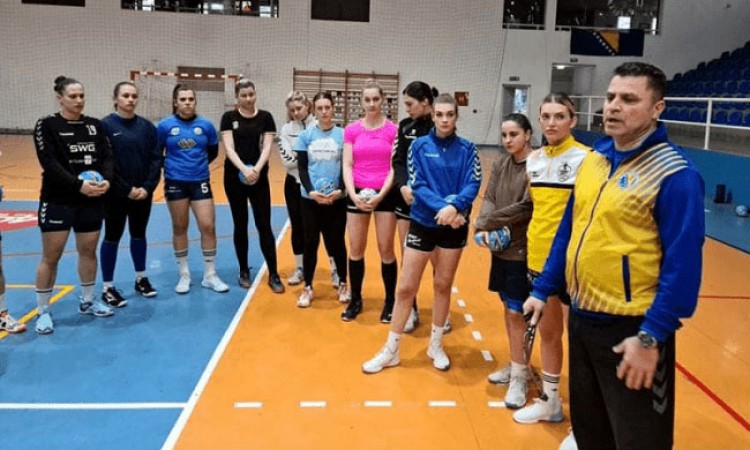 Rovčanin objavio širi spisak rukometašica za kvalifikacije za EP