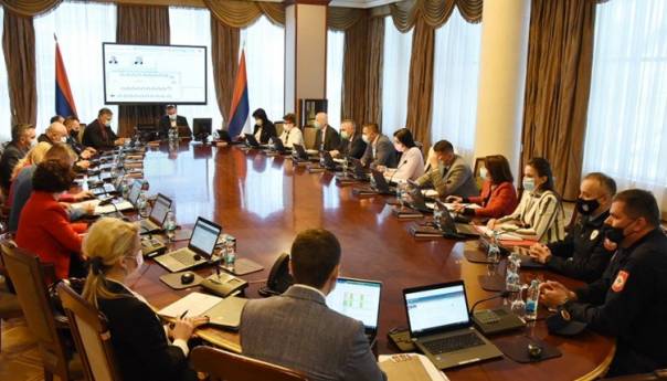 RS nastavlja sa ublažavanjem epidemioloških mjera