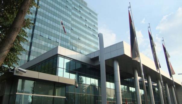 RS nastavlja srljati u dug: Umjesto 25 zadužili se 34 miliona KM